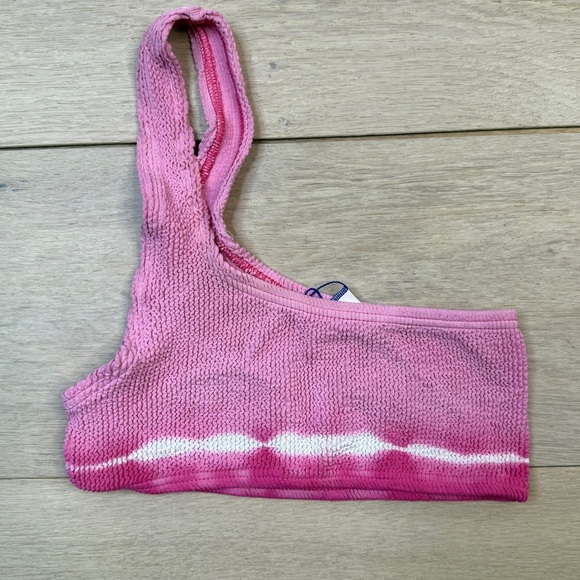 Bond Eye x BOUND The Samira Top in Barbie - Picture 2 of 5